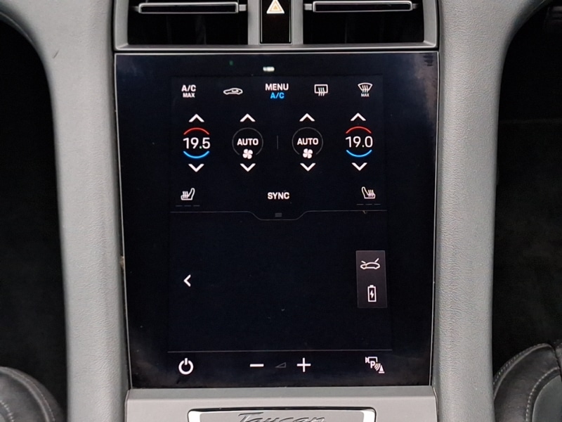 Used Porsche Taycan 2022 for sale - 76759119: Photo 11