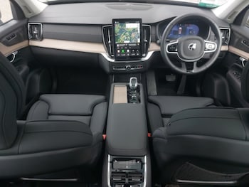 Used Volvo XC90 2025 for sale - 78895316: Photo