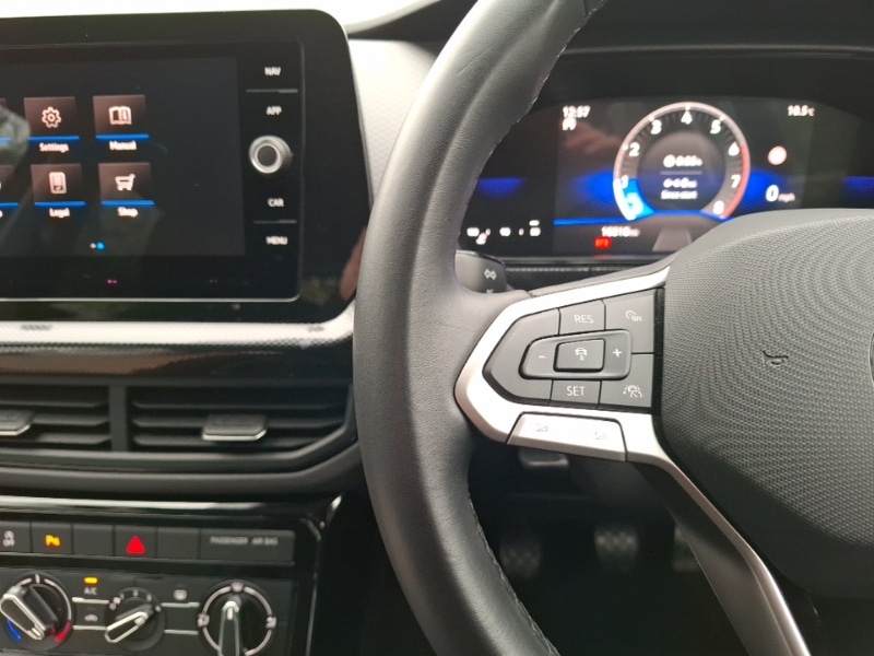 Used Volkswagen T-Cross 2024 for sale - 77955200: Photo 12