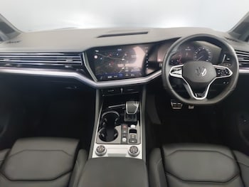 Used Volkswagen Touareg 2023 for sale - 78369998: Photo