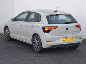 Used Volkswagen Polo 2023 for sale - 77073706: Photo