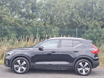 Used Volvo XC40 2022 for sale - 76103160: Photo