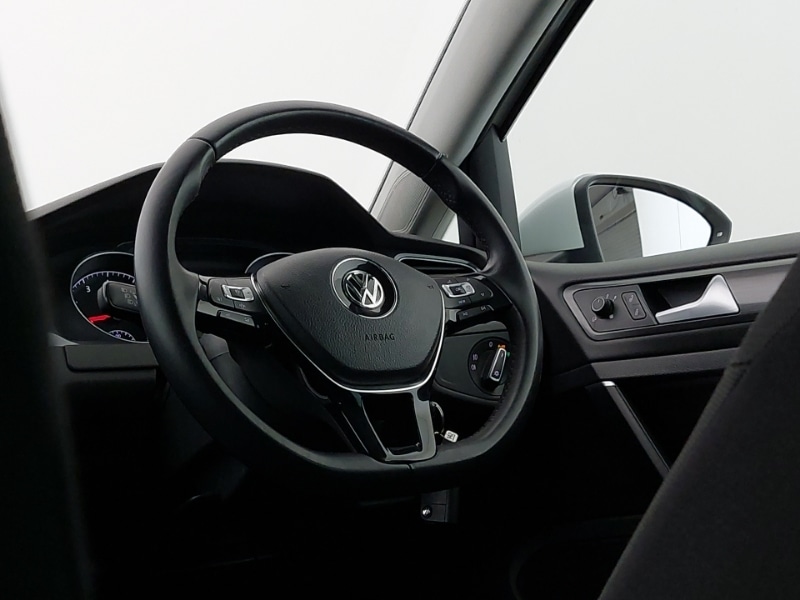 Used Volkswagen Golf 2019 for sale - 76688235: Photo 10