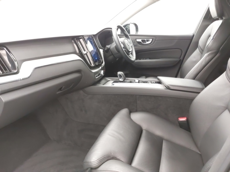 Used Volvo XC60 2023 for sale - 76785889: Photo 5