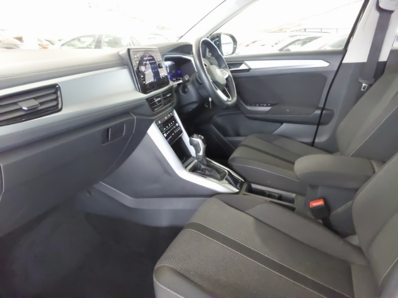 Used Volkswagen T-Roc 2022 for sale - 77338963: Photo 5