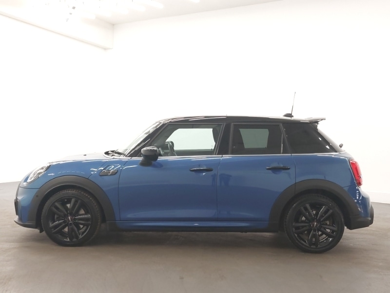 Used MINI Hatch 2023 for sale - 77923635: Photo 4