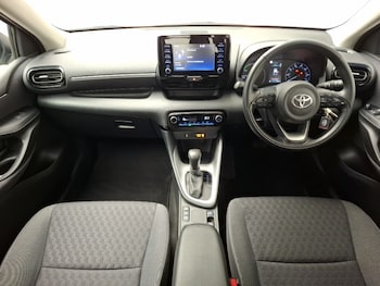 Used Toyota Yaris 2022 for sale - 77293943: Photo