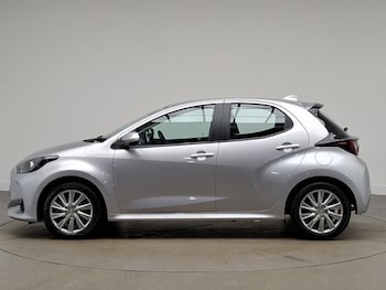 Used Toyota Yaris 2022 for sale - 77293943: Photo