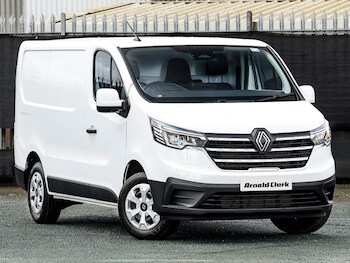 Renault Trafic feature image