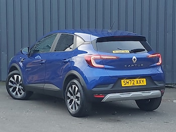 Used Renault Captur 2022 for sale - 77066119: Photo