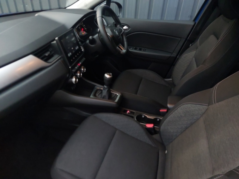 Used Renault Captur 2022 for sale - 77066119: Photo 5