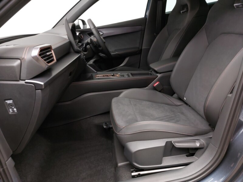 Used Cupra Leon 2025 for sale - 77948527: Photo 5