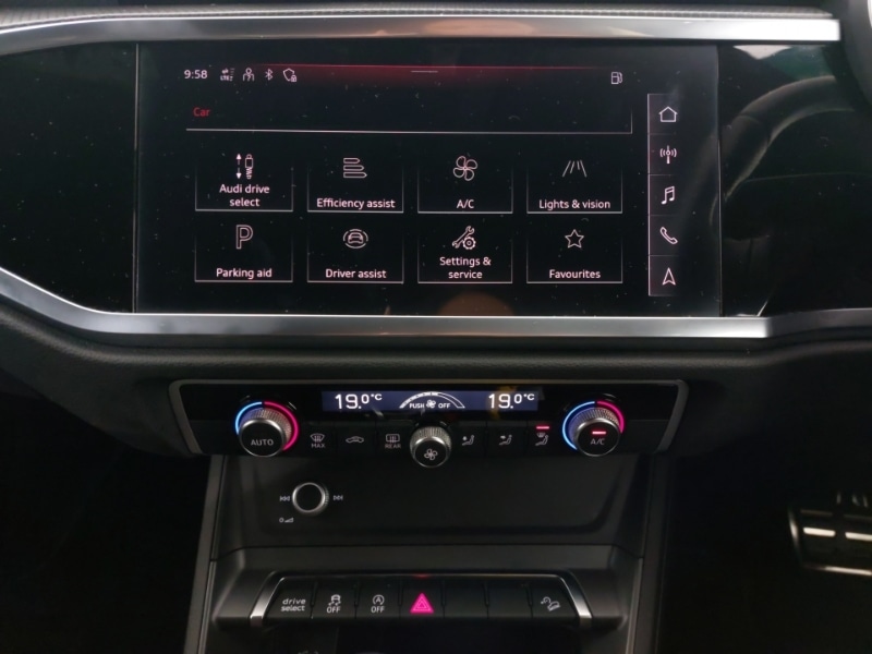 Used Audi Q3 2022 for sale - 77325635: Photo 11