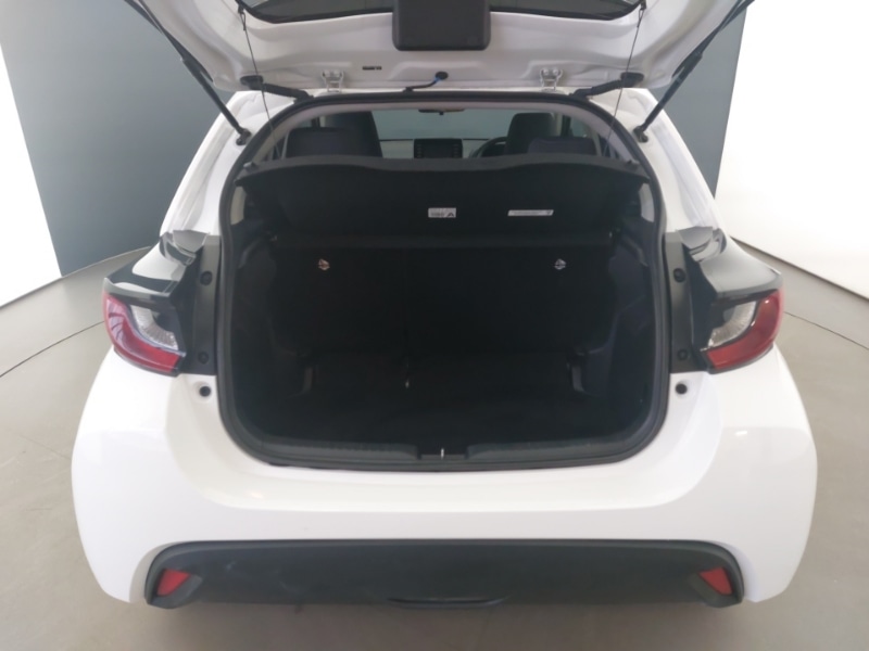 Used Toyota Yaris 2023 for sale - 77293939: Photo 8