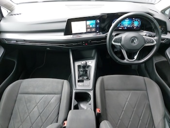 Used Volkswagen Golf 2020 for sale - 78343142: Photo