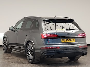 Used Audi Q7 2025 for sale - 77339127: Photo