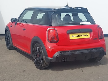 Used MINI Hatch 2022 for sale - 78498132: Photo