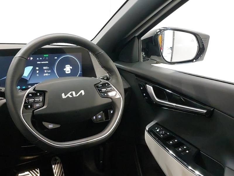 Used Kia EV6 2023 for sale - 78133255: Photo 10