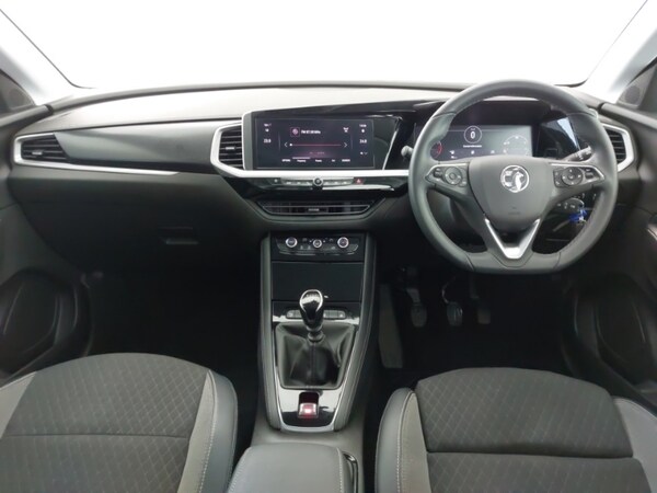 Used Vauxhall Grandland 2022 for sale - 76301427: Photo 2
