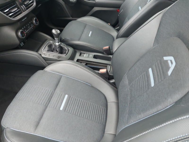 Used Ford Focus 2022 for sale - 77664539: Photo 5