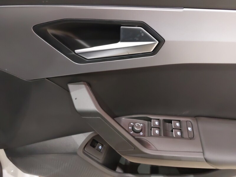 Used SEAT Leon 2025 for sale - 77580908: Photo 10