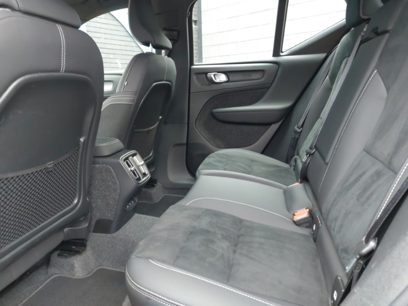 Used Volvo XC40 2024 for sale - 76459539: Photo 6