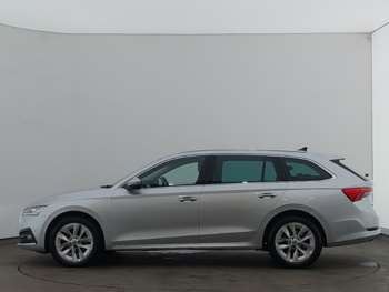 Used Skoda Octavia 2023 for sale - 74962464: Photo