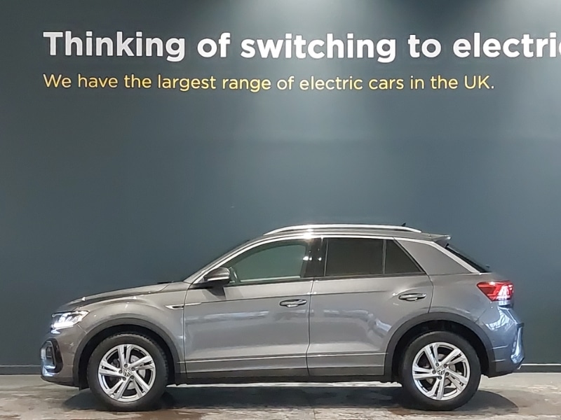 Used Volkswagen T-Roc 2022 for sale - 77126810: Photo 4