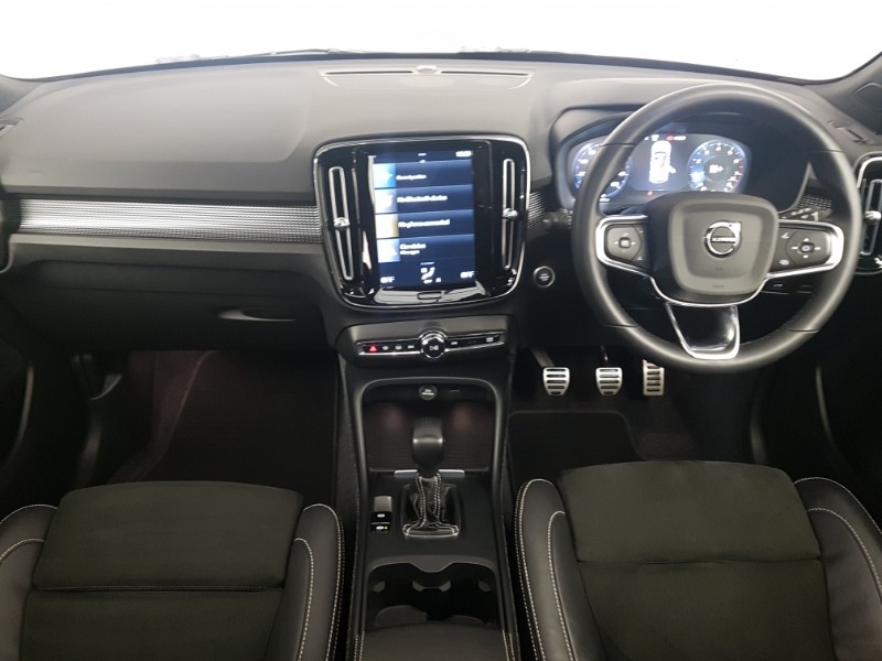 Used Volvo XC40 2021 for sale - 76764682: Photo 2