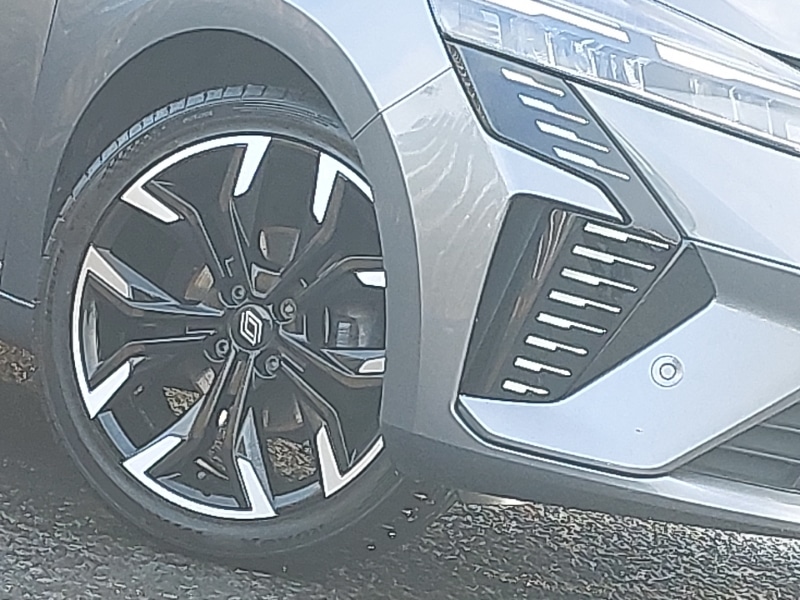 Used Renault Clio 2024 for sale - 77266267: Photo 9