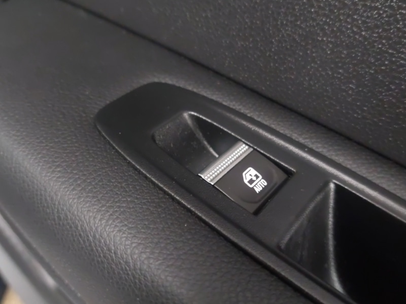 Used Renault Megane E Tech 2023 for sale - 76380421: Photo 11