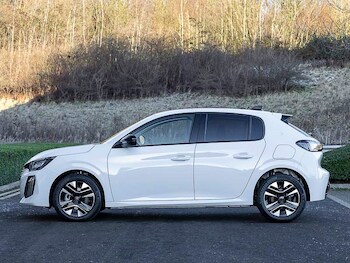 Used Peugeot 208 2025 for sale - 75454990: Photo
