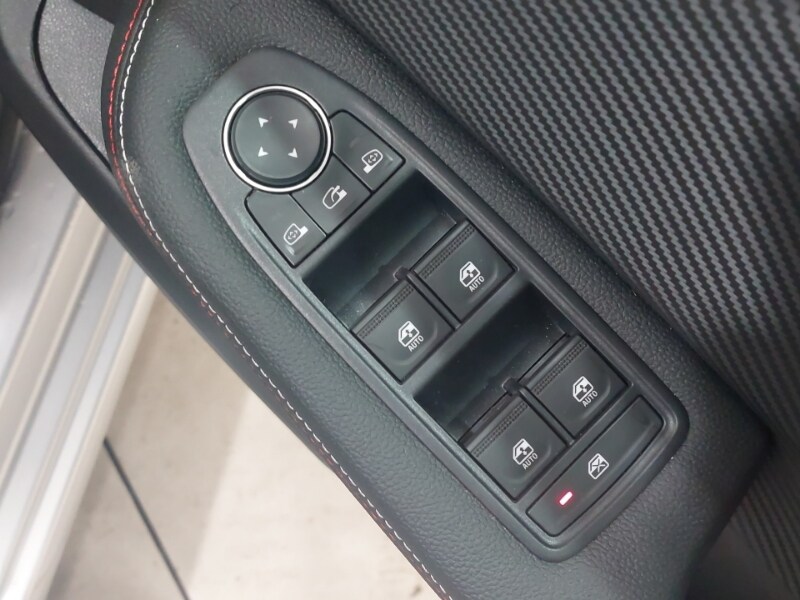 Used Renault Clio 2023 for sale - 77874716: Photo 12