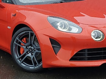 2022 - 1.8L Turbo 300 S 2dr DCT