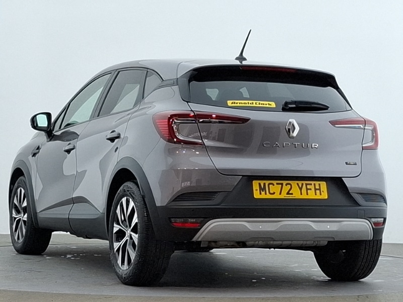 Used Renault Captur 2023 for sale - 77874704: Photo 3