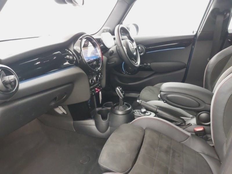 Used MINI Hatch 2023 for sale - 77955716: Photo 5