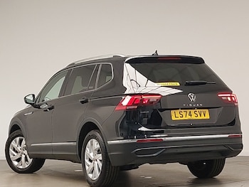 Used Volkswagen Tiguan Allspace 2024 for sale - 75686493: Photo