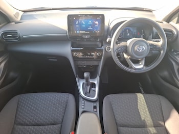 Used Toyota Yaris Cross 2025 for sale - 77938676: Photo