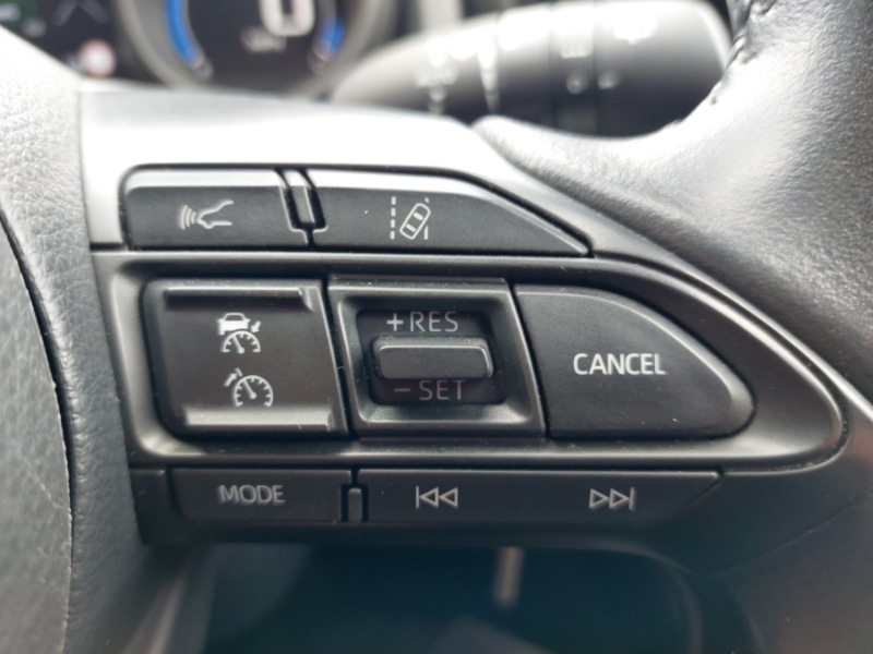 Used Toyota Yaris 2021 for sale - 77911952: Photo 12