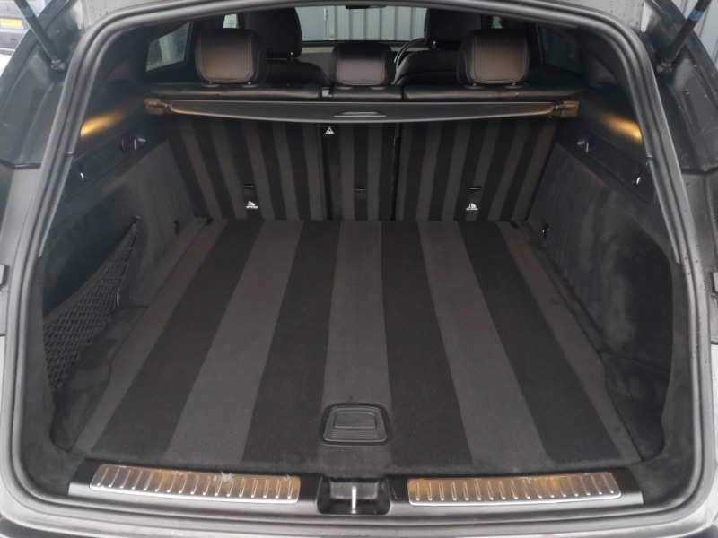 Used Mercedes-Benz EQC 2020 for sale - 77818645: Photo 8