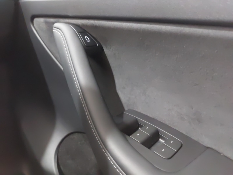 Used Tesla Model Y 2022 for sale - 76414042: Photo 12