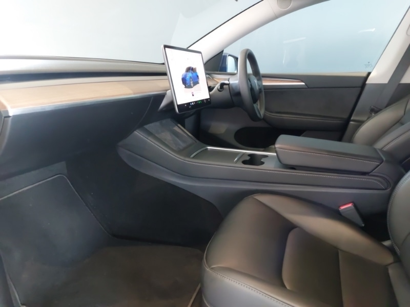 Used Tesla Model Y 2023 for sale - 77948259: Photo 5