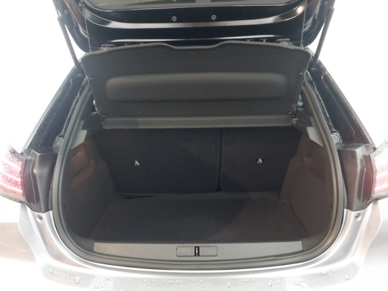 Used Peugeot 208 2025 for sale - 76479229: Photo 8