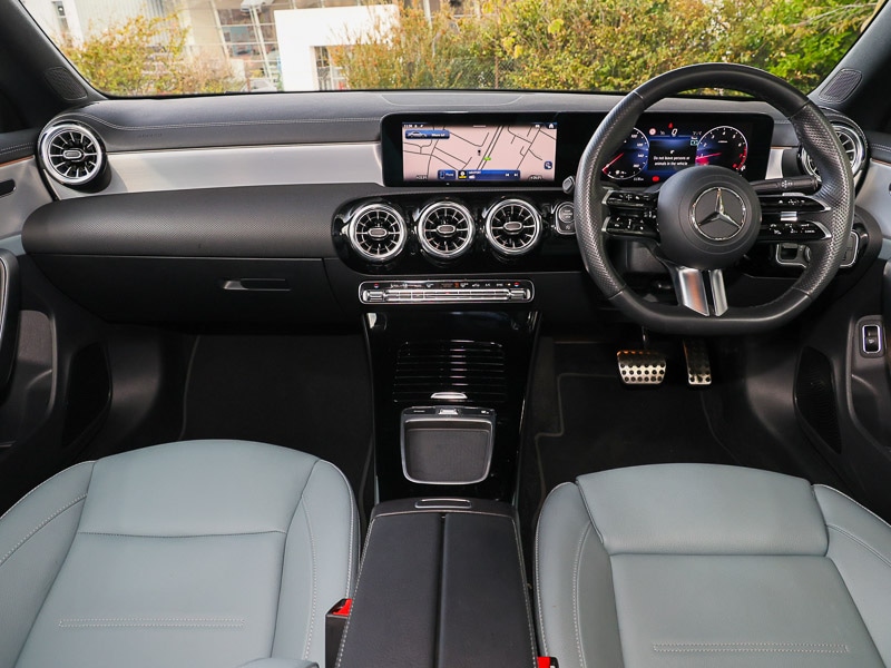 Used Mercedes-Benz CLA 2023 for sale - 76770983: Photo 2