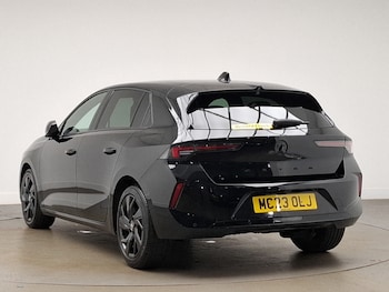 Used Vauxhall Astra 2023 for sale - 76179164: Photo 3