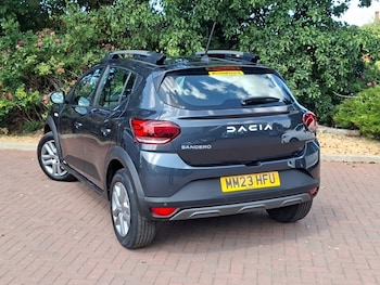Used Dacia Sandero Stepway 2023 for sale - 79406444: Photo