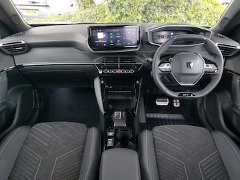 Used Peugeot 2008 2026 for sale - 78635330: Photo