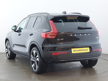 Used Volvo XC40 2024 for sale - 76366062: Photo