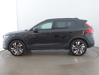 Used Volvo XC40 2024 for sale - 76366062: Photo