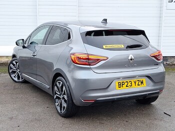 Used Renault Clio 2023 for sale - 77325855: Photo
